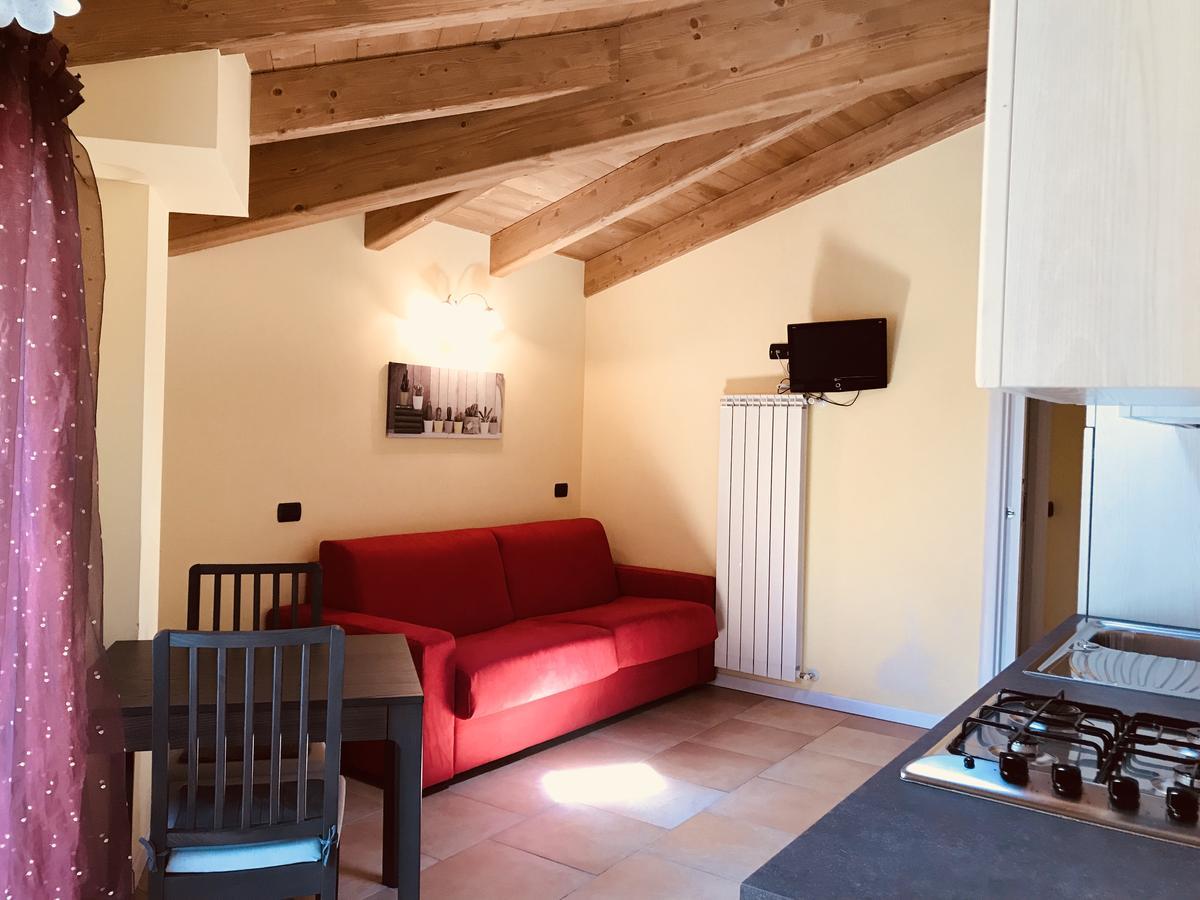 Residence La Corte Vezza dʼOglio Extérieur photo